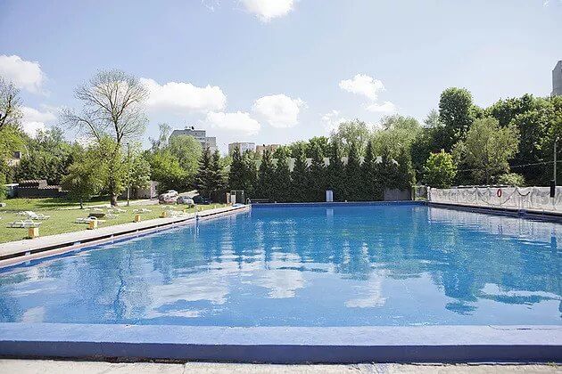 Where and for how much you can swim under the sky in Lviv?