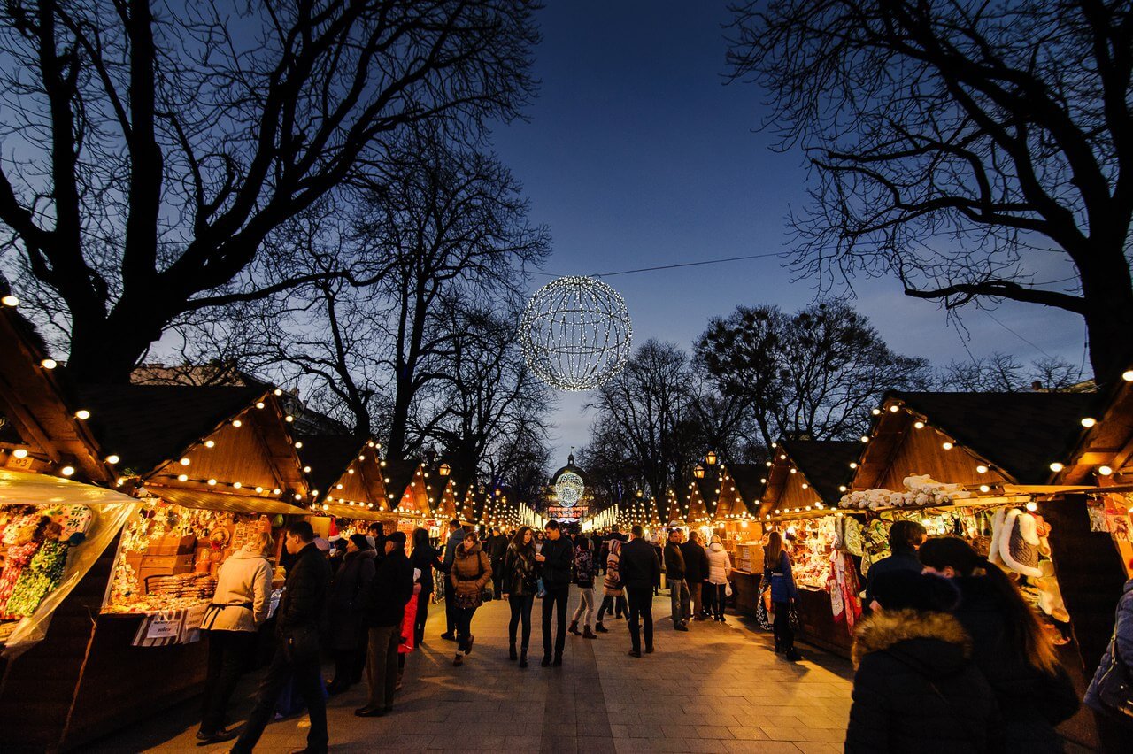 An unconventional Christmas fair will open in Lviv on December 14. Features of the quarantine fair 2020