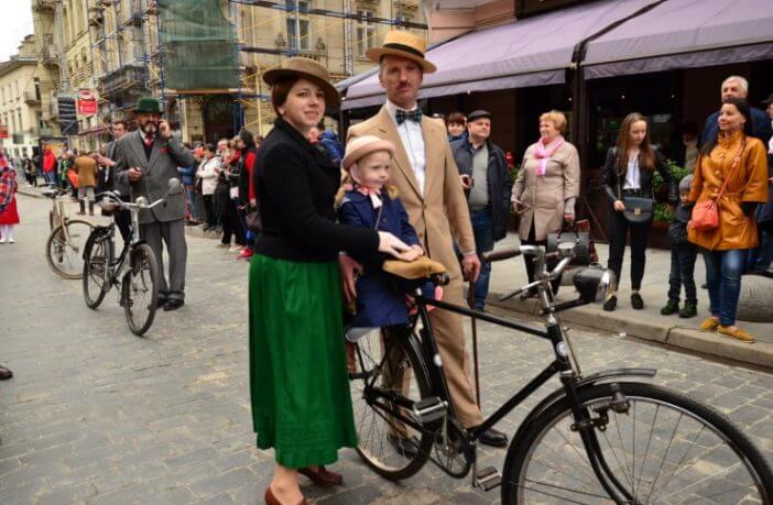 A retro bicycle race will take place in Lviv